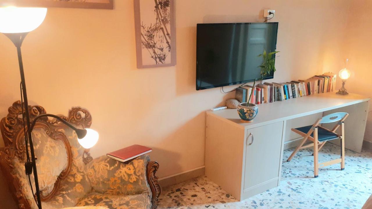 카타니아 Bed And Books Isabella B&B 외부 사진