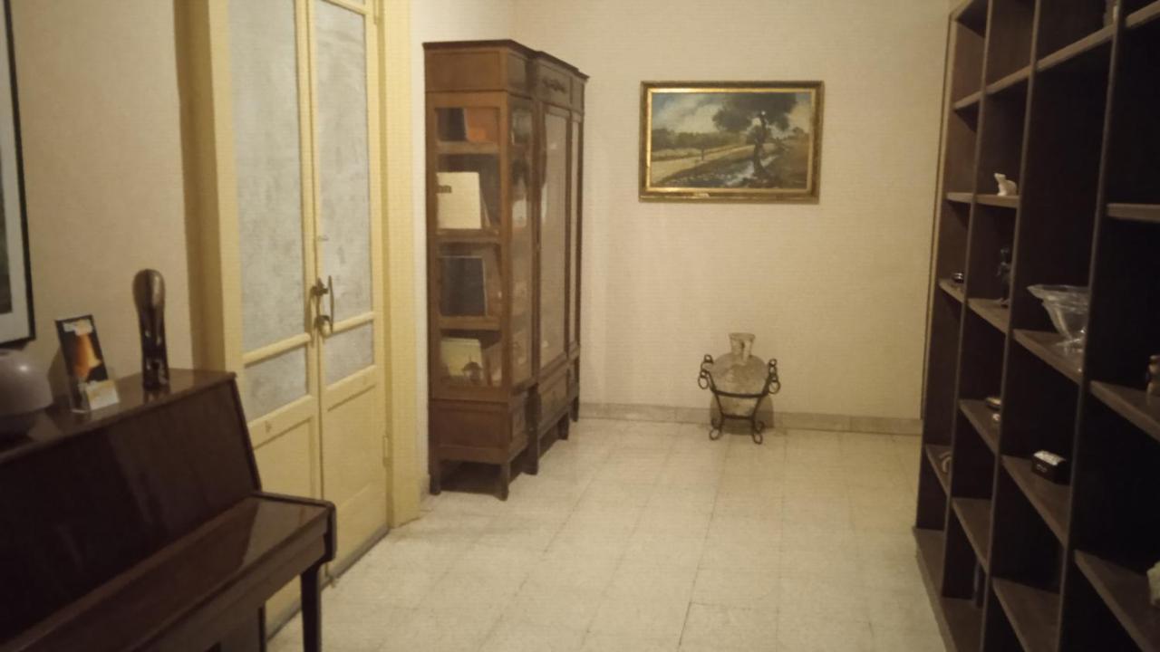 카타니아 Bed And Books Isabella B&B 외부 사진