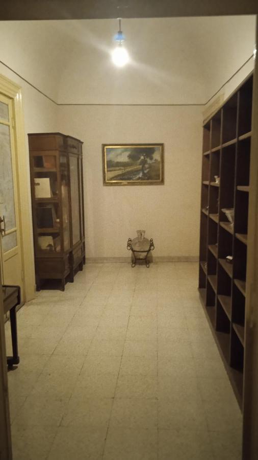 카타니아 Bed And Books Isabella B&B 외부 사진