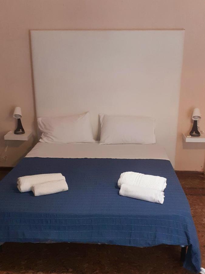카타니아 Bed And Books Isabella B&B 외부 사진
